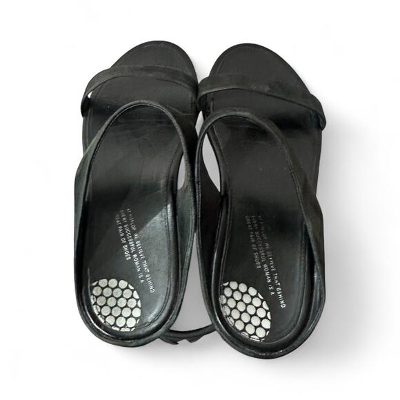FitFlop Black Synthetic Slip On 2-Strap Slide Mule Sandal Women's Shoes 10.5M 41 - Picture 6 of 6